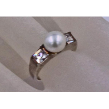 Ring mit Perlr Pearl und...